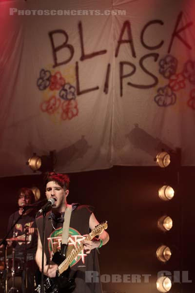 BLACK LIPS - 2014-10-23 - PARIS - La Cigale - Cole Alexander - Joe Bradley